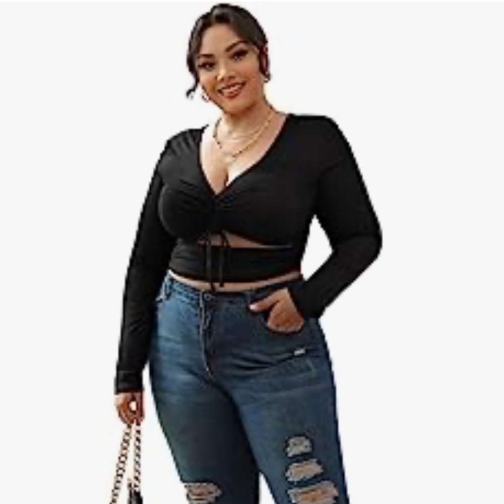 Romwe Women's Plus Size Knot Front Cutout Ruched V Neck Long Sleeve Crop Top